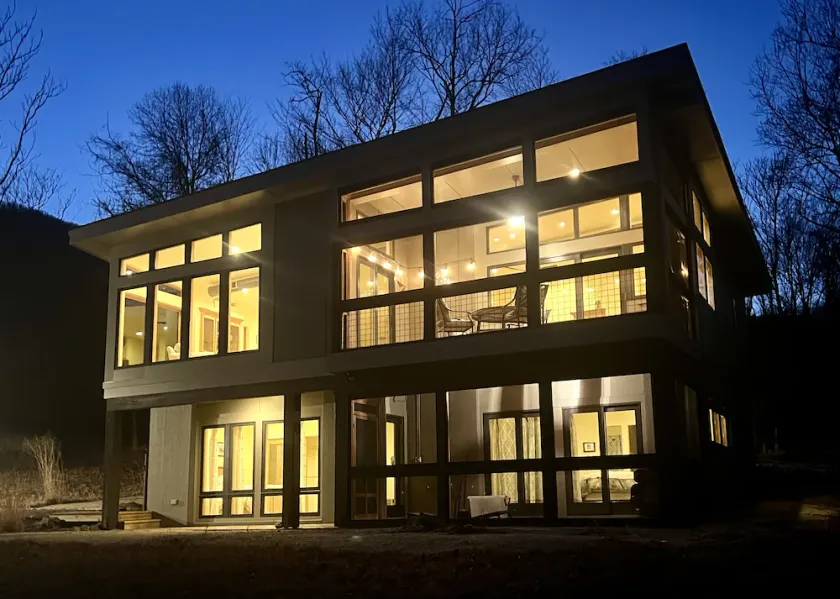 Modern Cabin on 30 Private Acres near Old Rag & Shenandoah Nat Park - Fiber Wifi - Image 1
