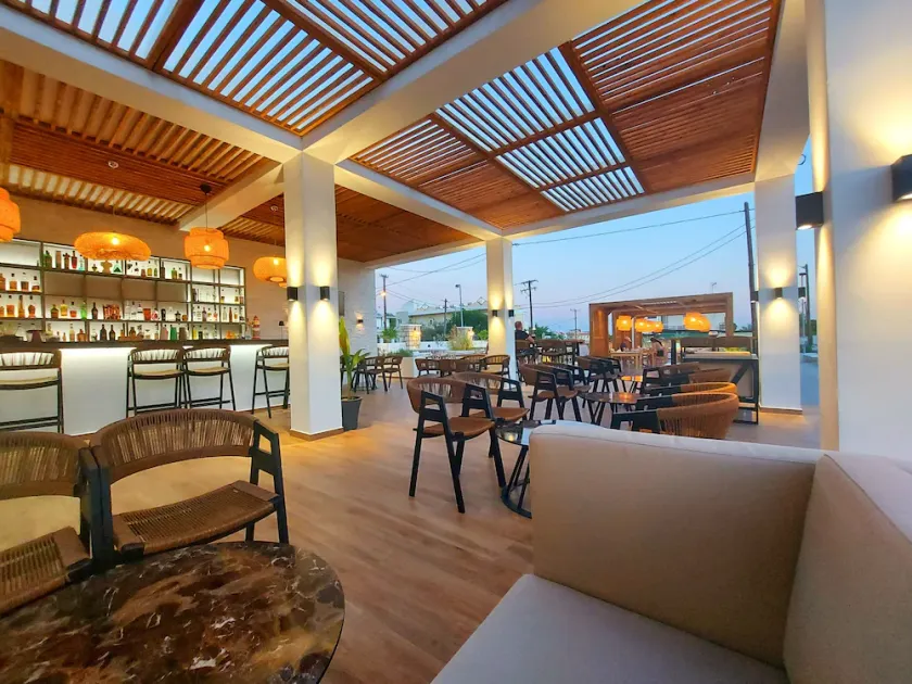 Sunshine Hotel Lardos - Image 1