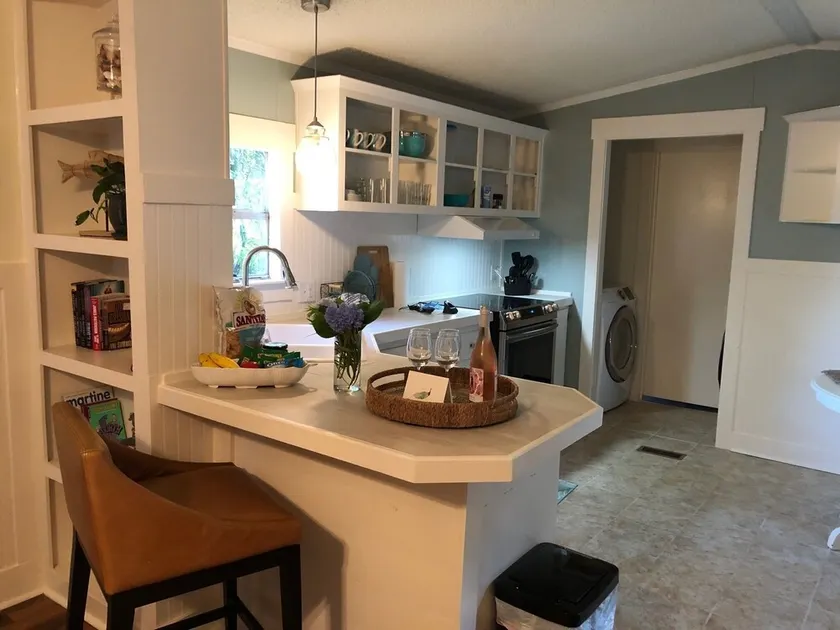Historic Beaufort, SC Near Parris Island, 4 Bed/2 Bath, Sleeps 7 - Image 1