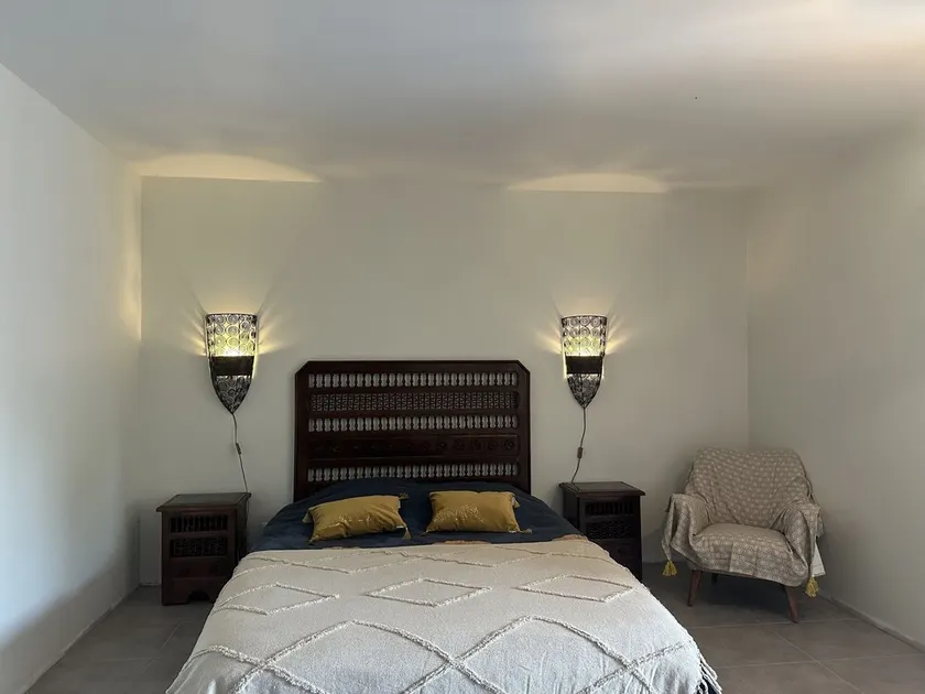 Bed & Breakfast - Image 1