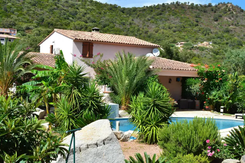 Wunderschöne Villa mit Meerblick und beheiztem Pool - Image 1