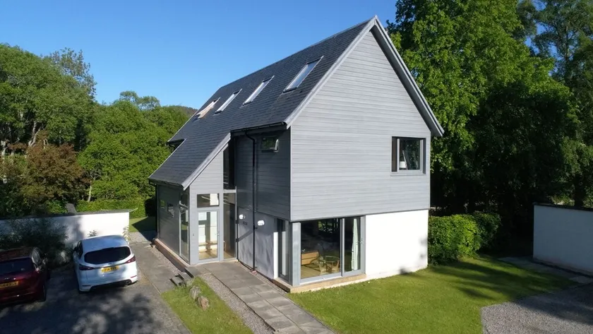 Peffer Lodge, Strathpeffer, Scottish Highlands - Image 1