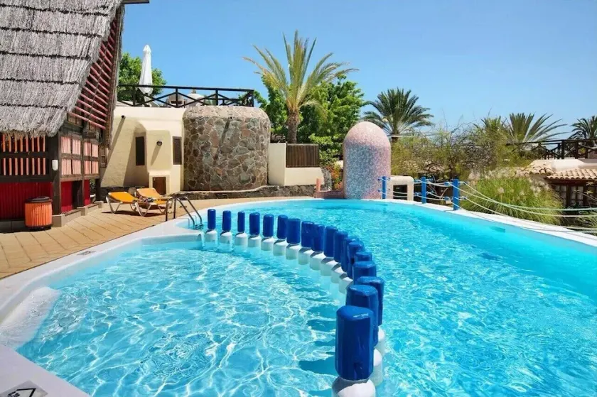 VCV VILLA HAPPY BAY - Image 1