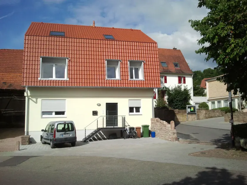 Welcome Spacious apartment for 1-5 people - Image 1