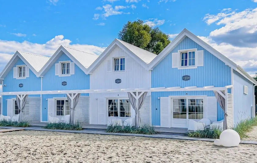 Beautiful Home In Mielno - Image 1