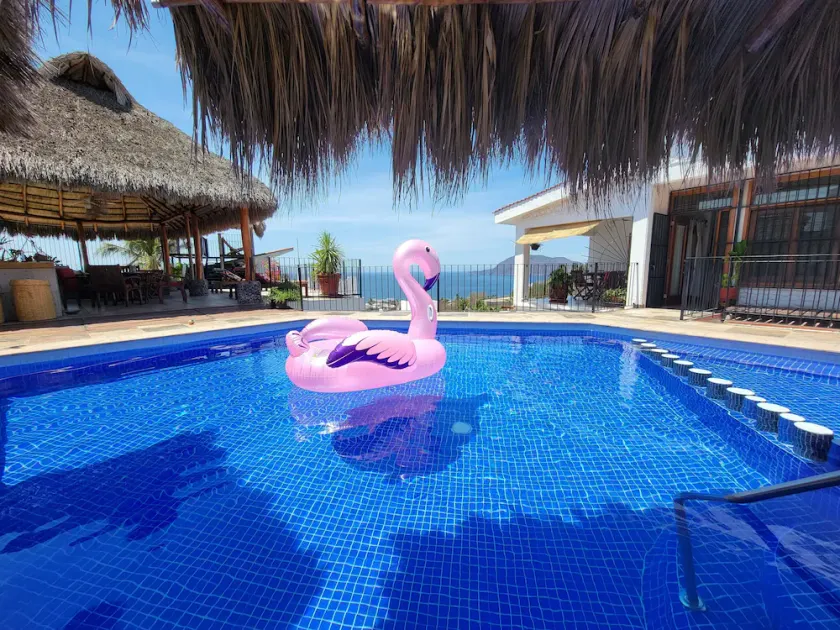 Best Ocean Views in Manzanillo 180 degree view from king size bed all amenities - Image 1