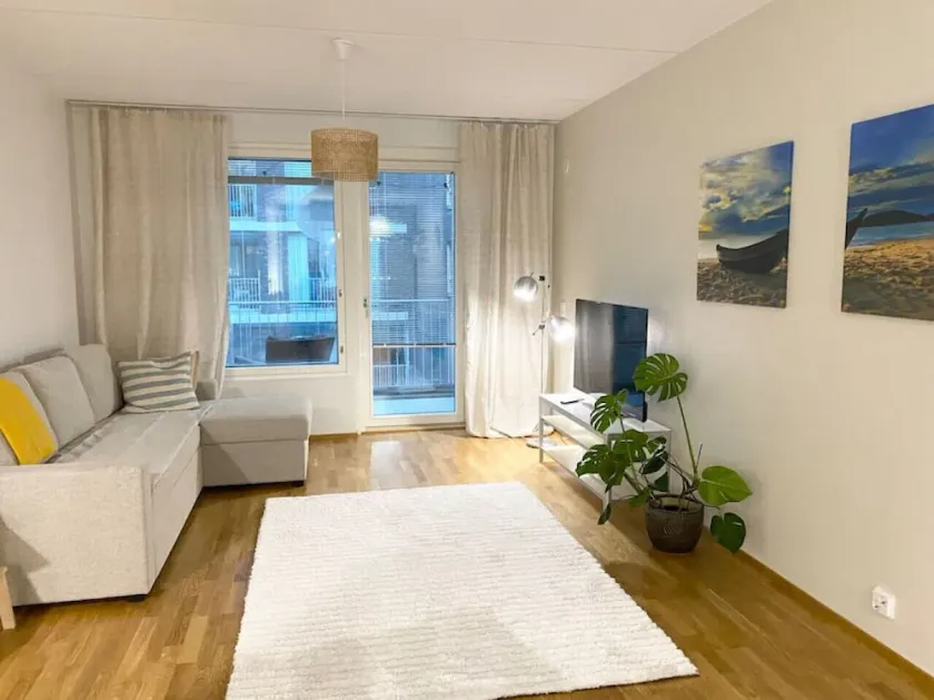 HHH Dream stay on Helsinki seafront, free parking - Image 1