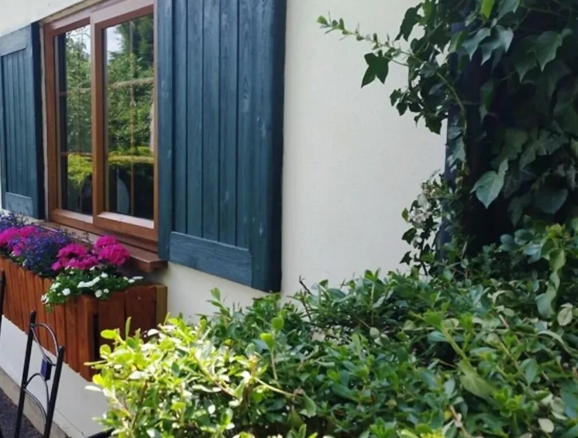 Spacious pet-friendly, accessible family holiday home at Hawthorn Farm, Kent - Image 1