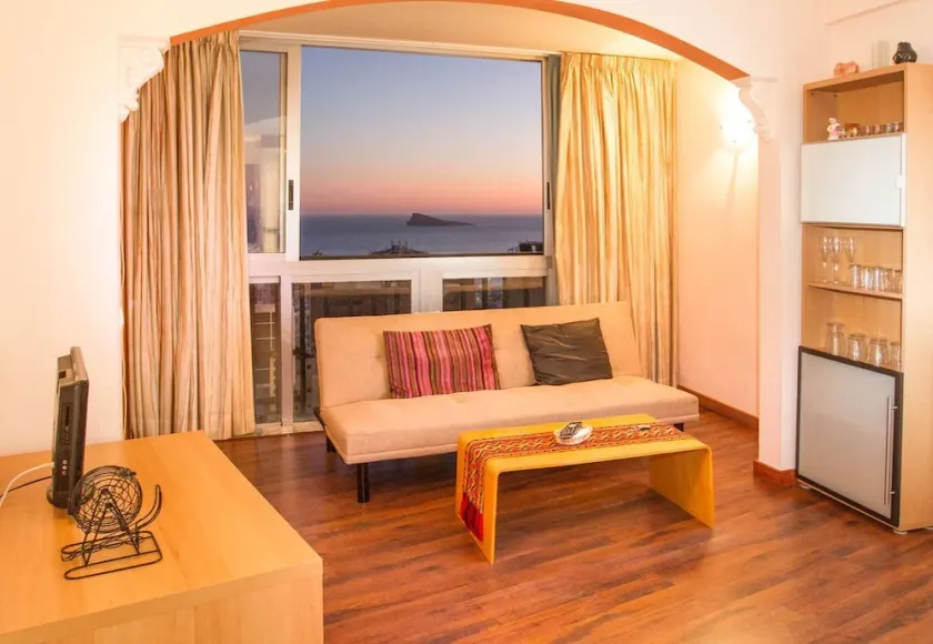 EXCELLENT CENTER BENIDORM - Image 1