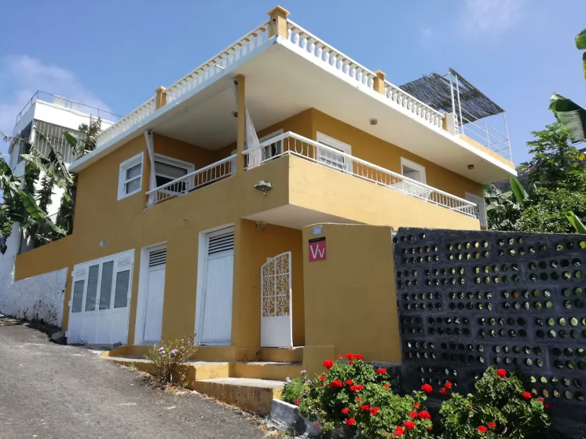 Casa Banana - Image 1