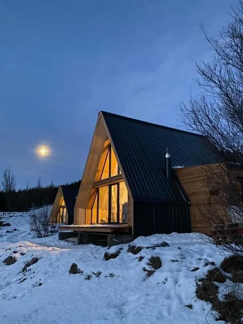 Hengifosslodge Skáldahús - Image 1
