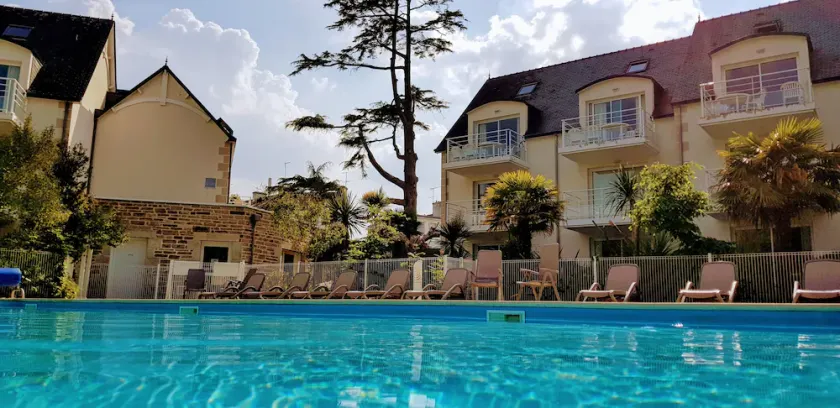 DUPLEX guten Ruf mit Pool beheizt 100 Meter vom Strand von Beg-Meil - Image 1