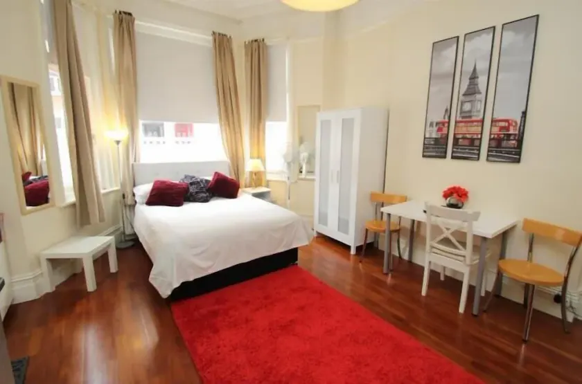 Grand Studio West Kensington pour 2 personnes confortablement et 3 maximum - Image 1
