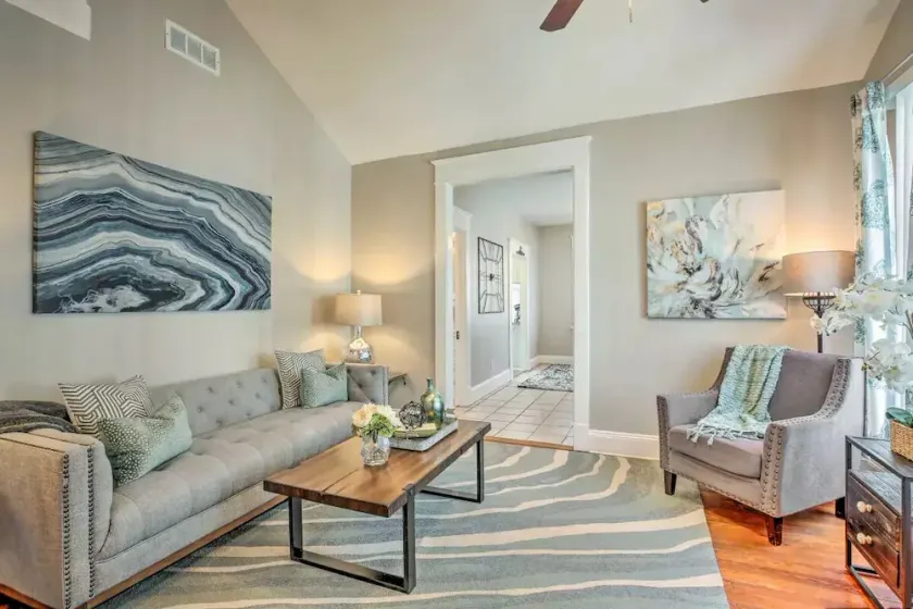 Luxury at Piedmont Park Near Atlanta Attractions - Image 1