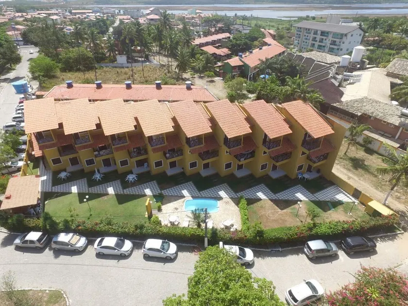 Beautiful Apartment No. 14 in a condominium with a swimming pool, 3 bedrooms, sea view, Porto city center. - Image 1