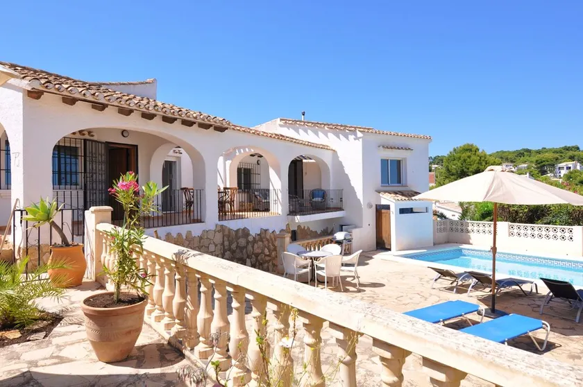 Villa Alzina - Image 1