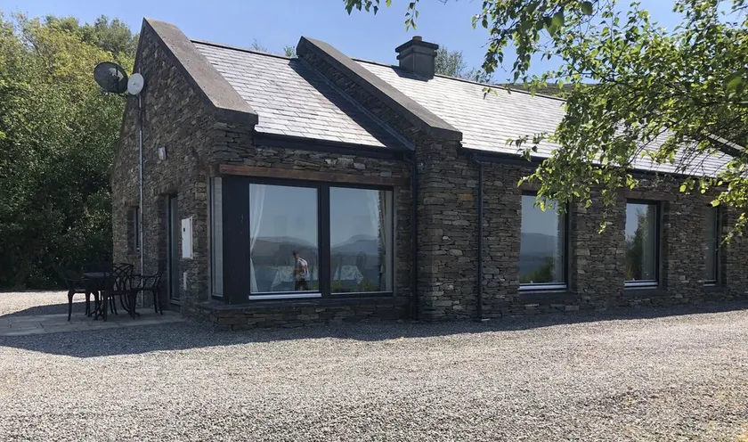Cottage con viste eccezionali sulla baia di Kenmare - Image 1