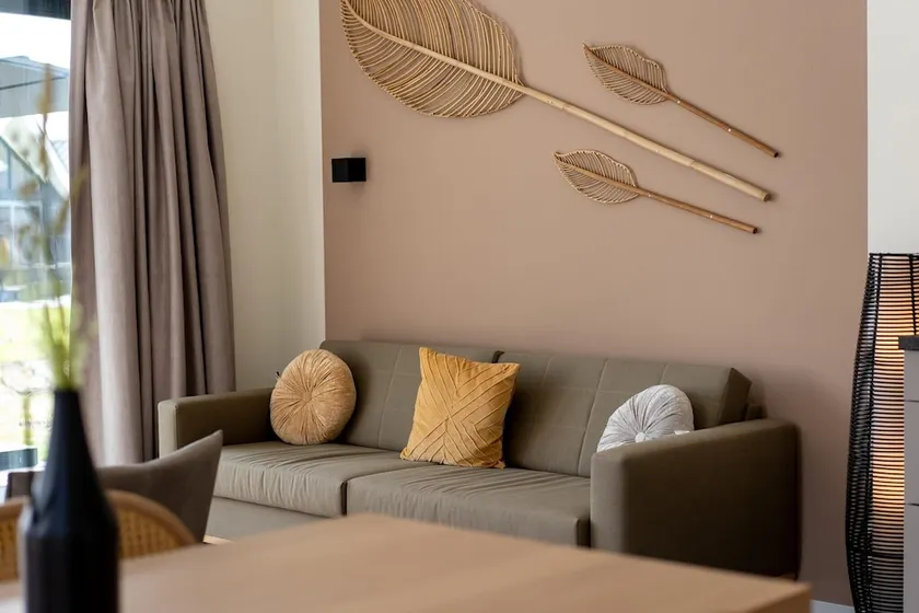 Modern Lodge in riva all'acqua - Image 1