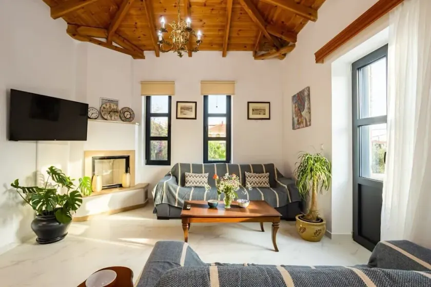 Mani Stone Built Home A breath Away to the Sea - Image 1