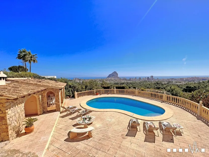 Panoramic villa in Calpe for 8 people · Private pool and views of the Peñón de Ifach  ·  Villa Cielo - Image 1