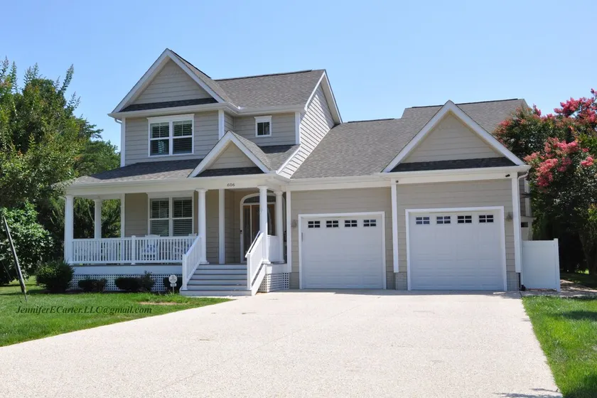 Bethany Beach Sleeps 14  - 4 BDRM + Private Den w/ Queen Sleeper - Image 1