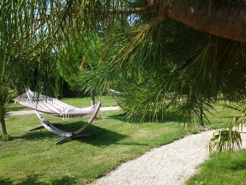 REPOS ET DETENTE    AU VERGER DE COTON. Parking gratuit. - Image 1