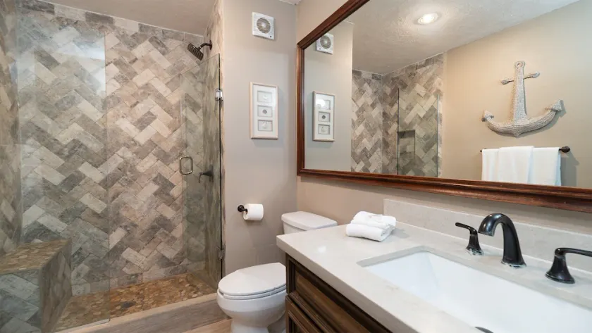 Sun Shine Moments Adorable Oceanfront Condo - Image 1