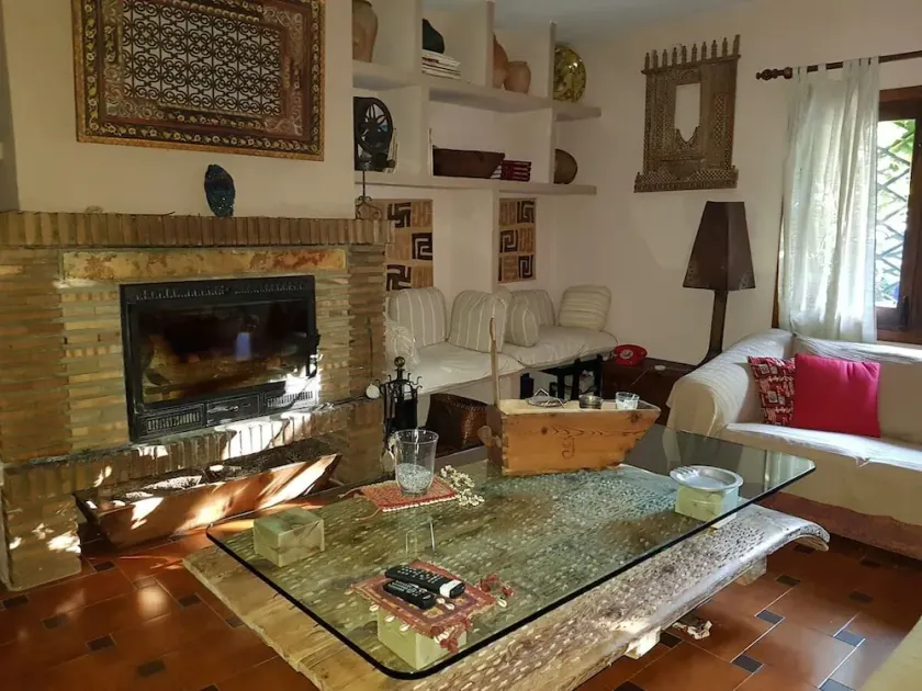 Schönes Landhaus inmitten der Natur, wo Sie unvergessliche Tage verbringen werden - Image 1