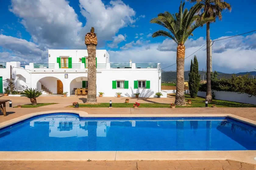 Casa de vacaciones Finca Goet con vistas a la montaña, piscina y Wi-Fi - Image 1