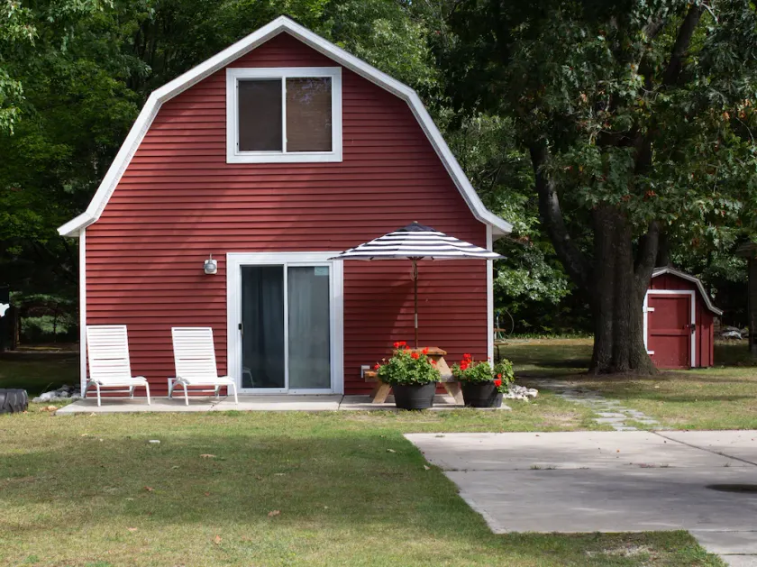 THE RED BARN - Gå til det sted, hvor det sker (* GoldenTownship Certified Rental * - Image 1