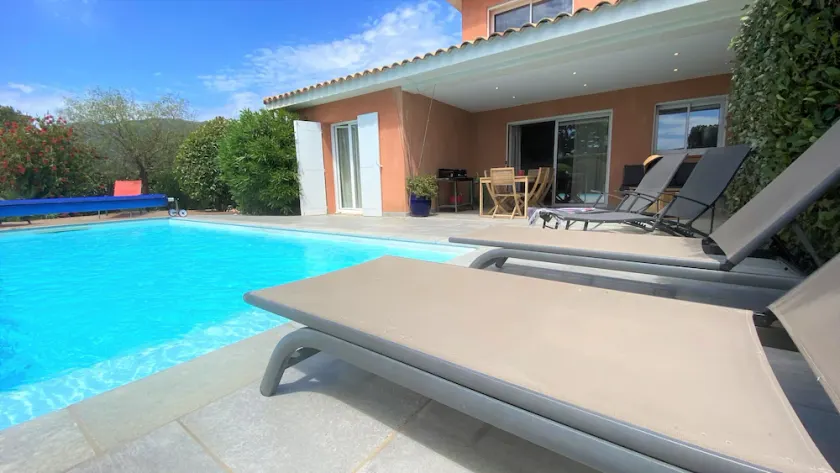 Lecci Porto Vecchio: smukt hus, 400 m² have og privat pool - Image 1