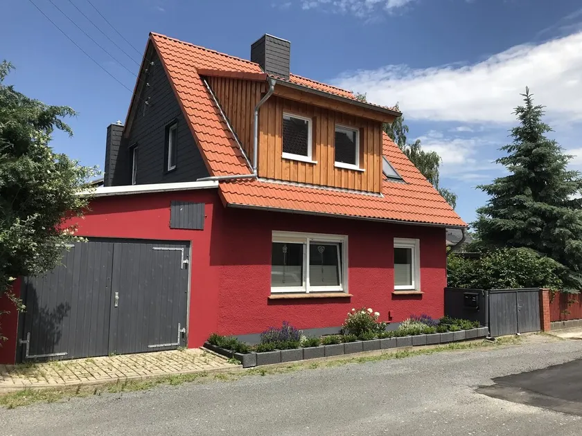 Cozy vacation home in the Harz Mountains—fenced-in, dog-friendly, and with a fireplace - Image 1