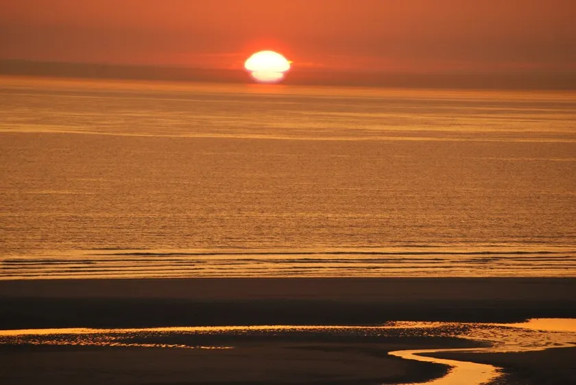 SUPERB VIEW OF THE SEA, the estuary and the dunes, on the 8th floor, well-placed - Image 1