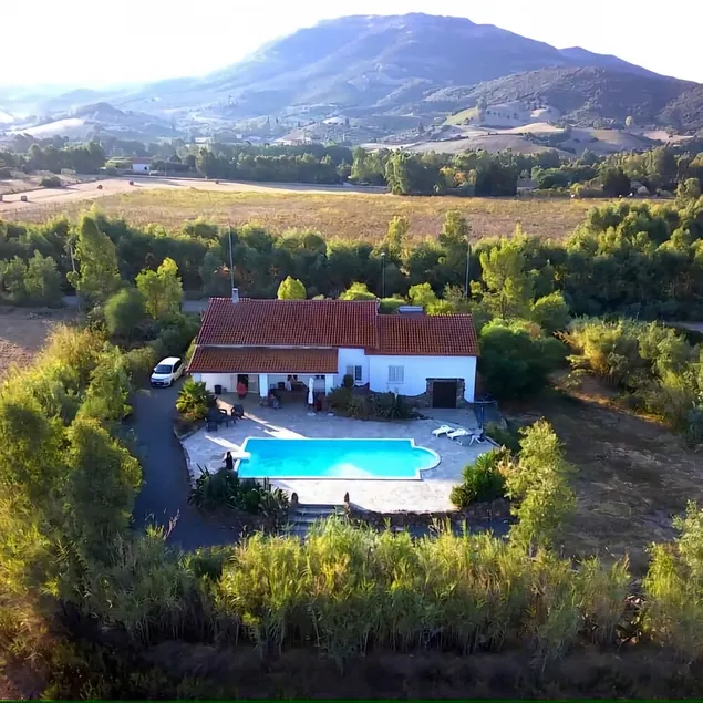 Lantlig villa med pool i södra Sardinien - Image 1