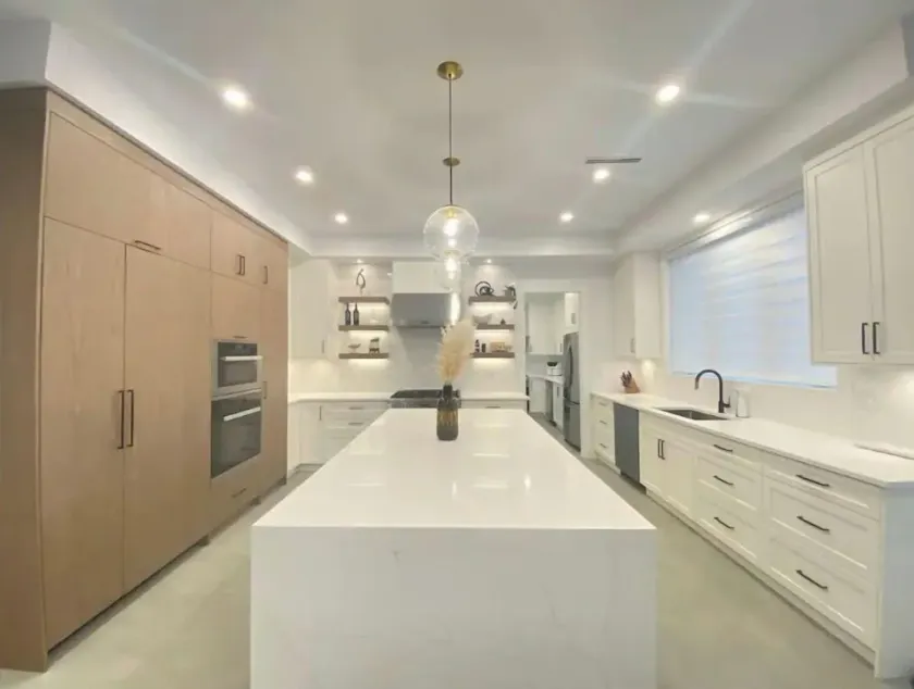 Luxury 5 BR home w/ pool perfect for a getaway. - Image 1