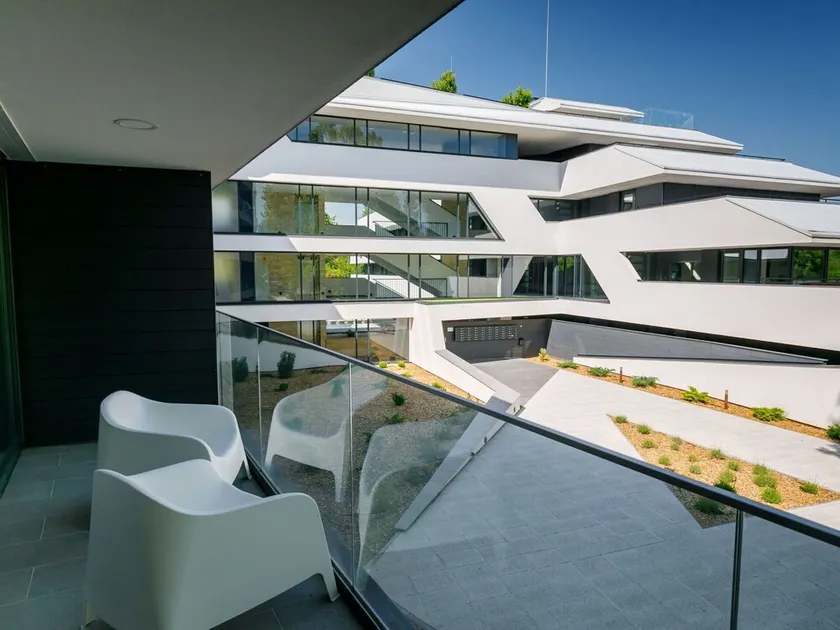 Beautiful apartment for 6 guests with WIFI, pool, A/C, TV, terrace and pets allowed - Image 1