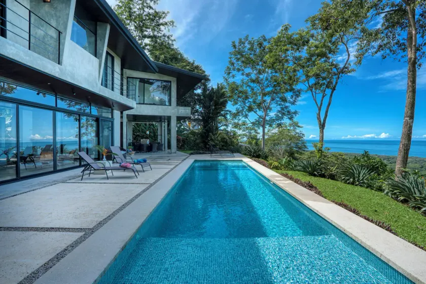 Luxe Coastal Home, Clear 180º Ocean Views, Concierge, Fiber Optic Internet - Image 1