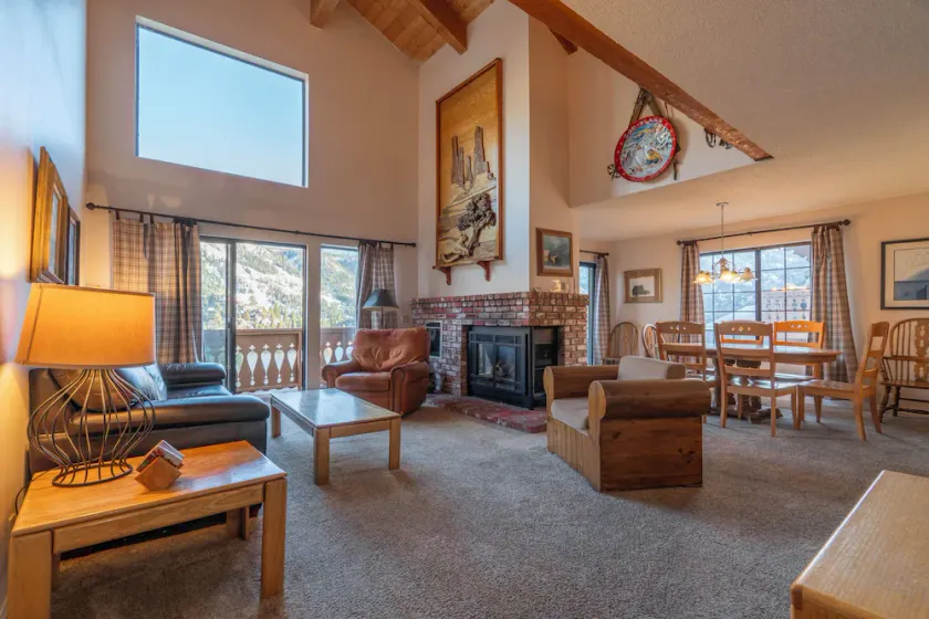 Interlaken #9 3 BR+loft, 3Bath - Image 1