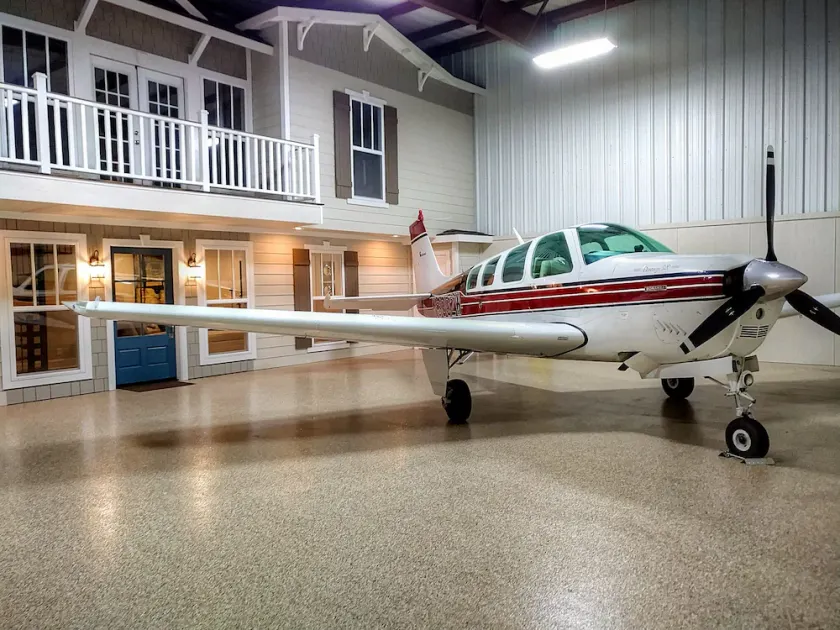 Hangar Lodge-Unique Aircraft Hangar B & B - Image 1