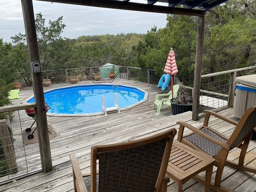 Cozy Cottage with Private pool, Private Hot Tub and Internet - Image 1