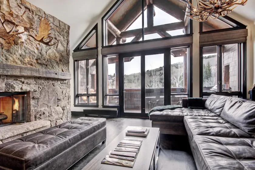 Stunning 4 Bedroom Condo Snowcloud Base Of Bachelor Gulch Condo by RedAwning - Image 1