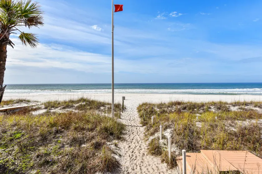 Casa Del Mar by Book That Condo - Image 1