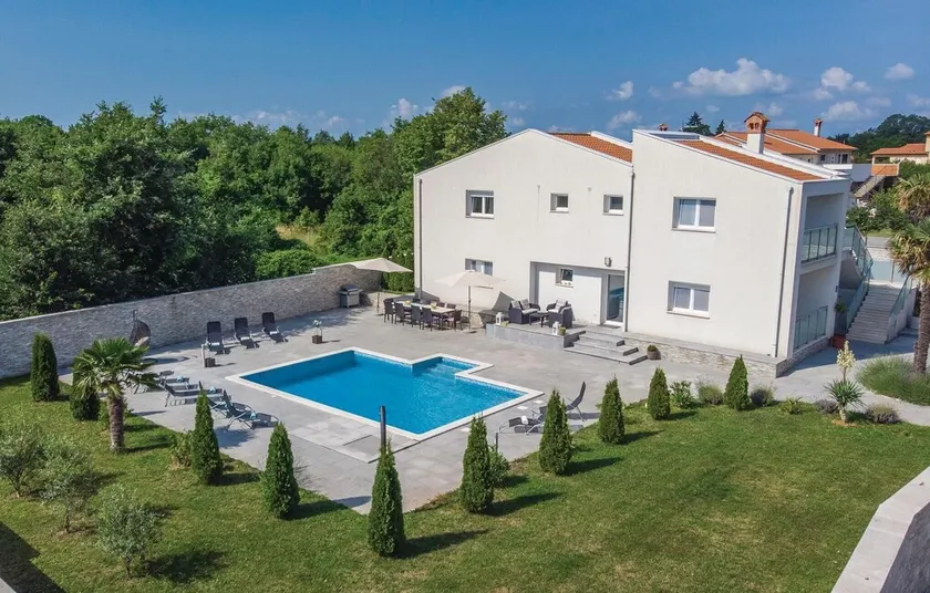 Awesome Home In Nedescina - Image 1