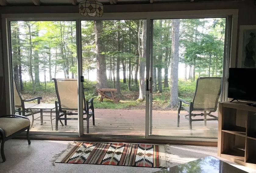 Seabreeze Cottage - A Seaside Beachfront Retreat. - Image 1