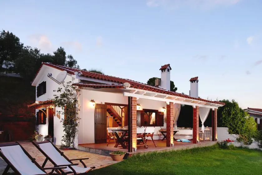Villa Eleven - Private Villa With a Breathtaking View - Image 1