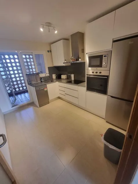 acogedor apartamento con vista al mar en Manilva - Image 1