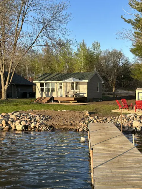 Long Lake Sunset Cottage - Image 1