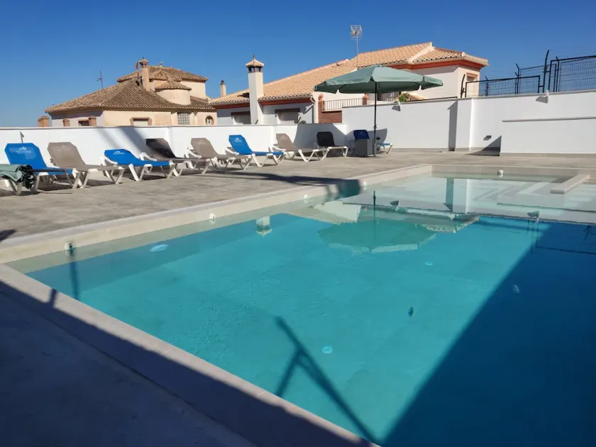 3 grandes LOGEMENT (Chalets MEDINA) - Image 1