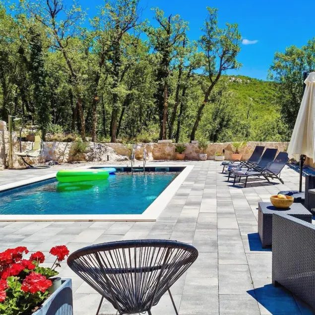 Villa Andrea in Makarska by Villas Guide - Image 1