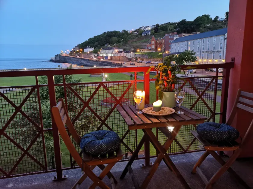 Romantic Apartment - The Youghal - Image 1